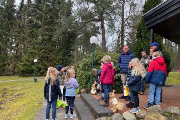 Ostereiersuche für Kinder